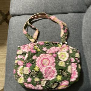 Vera Bradley purse in great condition!
